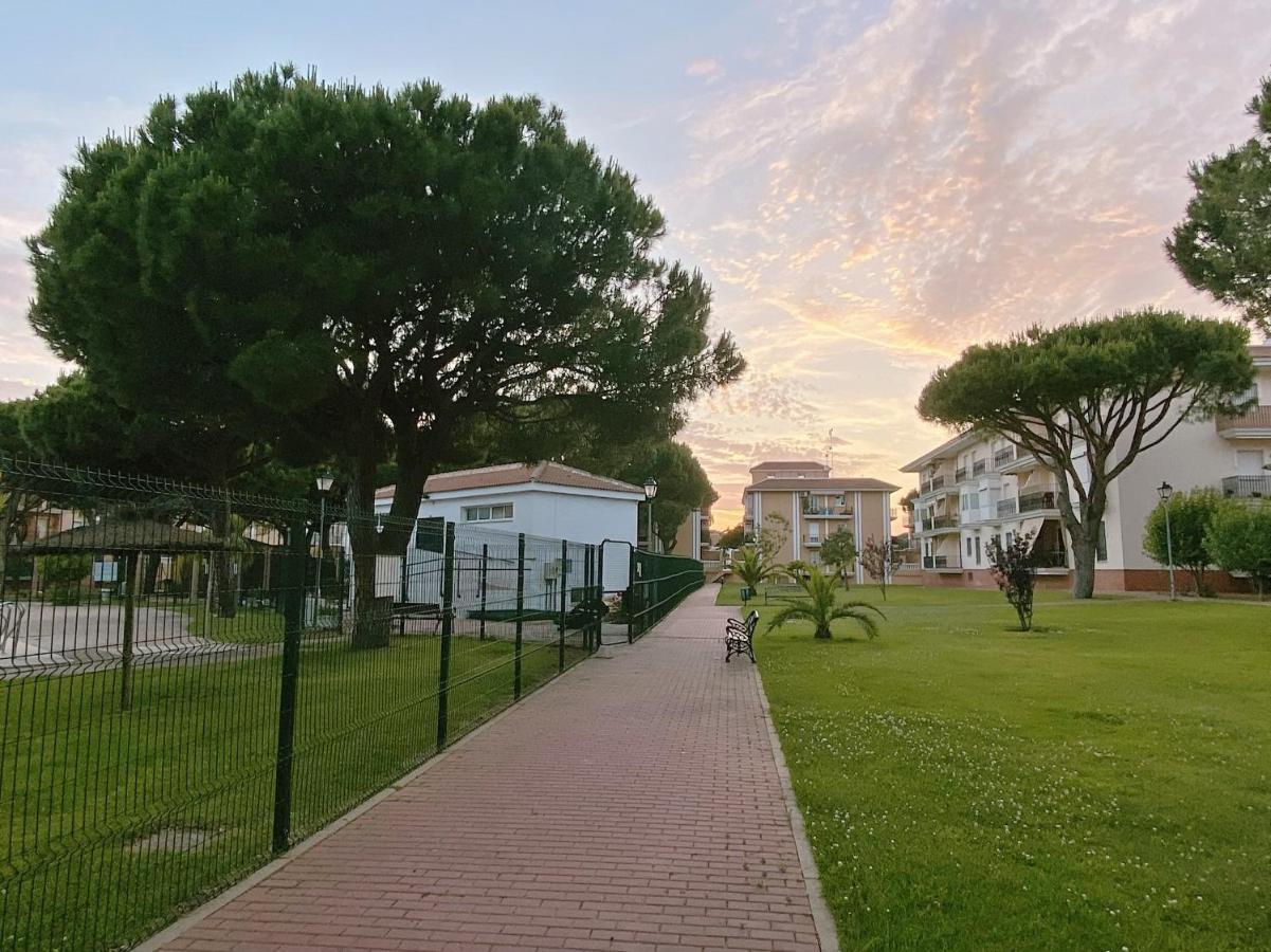 Apartamento De 3 Habitaciones, Zona Muy Tranquila A Unos Minutos De La Playa Mazagon Luaran gambar